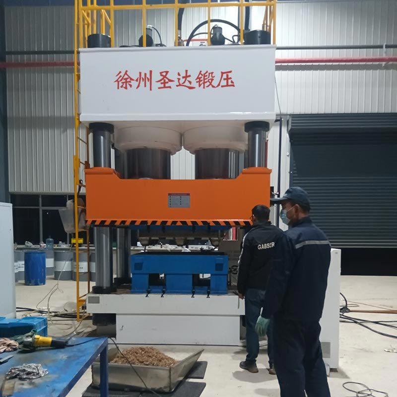 徐州圣达锻压固废托盘模压成型机植物纤维竹塑托盘压型液压油压机