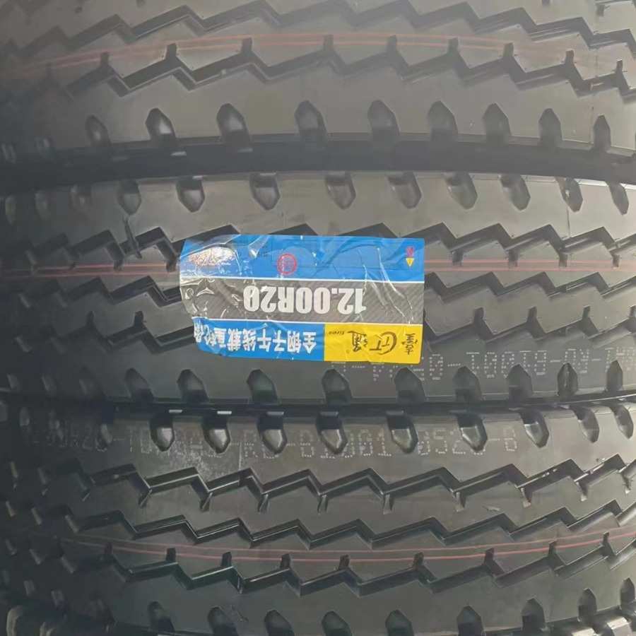 耐耐磨卡车胎1200r20全钢轮胎丝出口1000r20刺扎货车钢丝内销