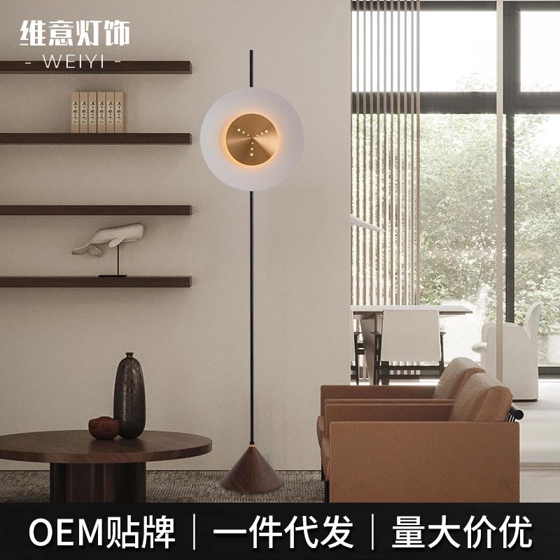 新款圆形北欧简约落地灯设计师卧室床头灯创意艺术铁艺电镀床头灯