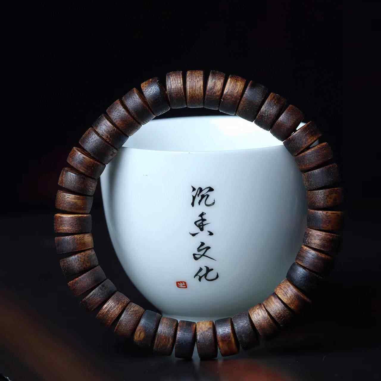 沉香手串 柬埔寨金丝奇楠片片珠老料蜜结沉香手串佛珠车挂