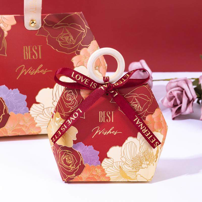 新款创意结婚喜糖盒婚礼回礼喜糖袋糖果礼盒装包装盒纸盒盒子空盒