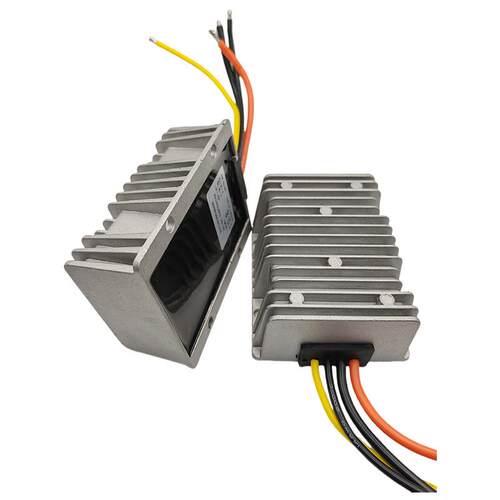 9-36V转13.8V20A25A稳压器12V升13.8V直流电源DC转换器24V转13.8V