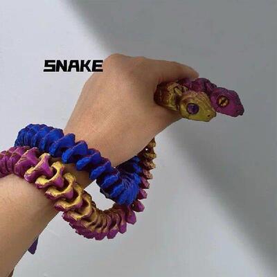 3D Multicolor Simulated Snake Rotatable Simulation 3D