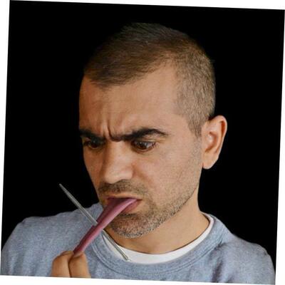 Halloween Harmless Realistic Fake Tongue Magic Trick Joke