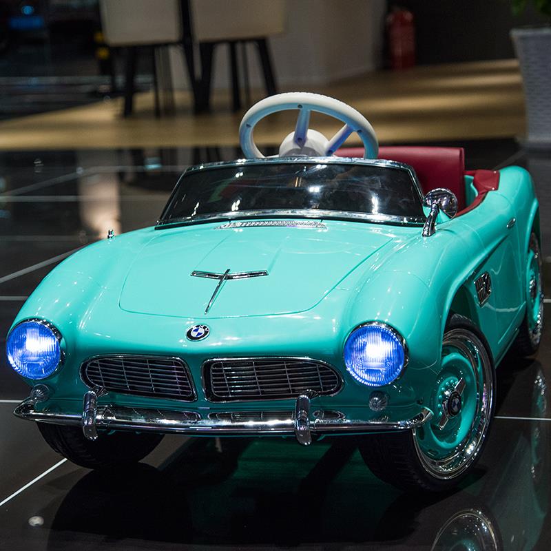 正品儿童电动车可老坐人宝宝大号遥控爷汽车小孩四轮复古车充玩具