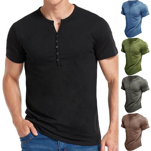 Short sleeved T-shirt with solid color buckle短袖T恤纯色系扣