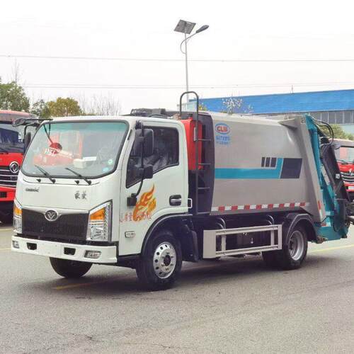程力豪曼蓝牌压缩垃圾车6.5立方国六全柴动力地下室专用环卫垃圾