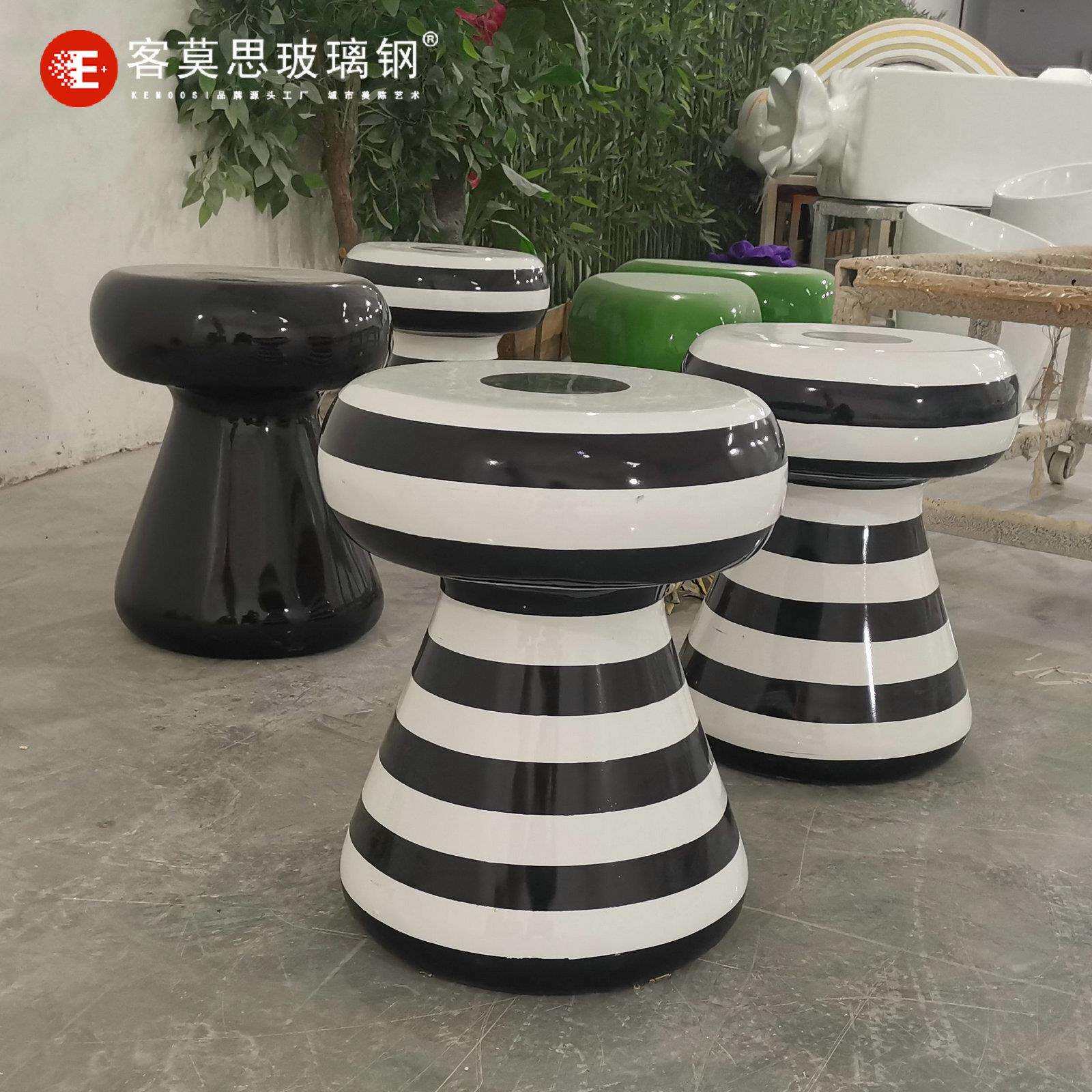 厂家直销玻璃钢彩绘斑点茶几创意简约欧式小凳子花园酒店小边几桌