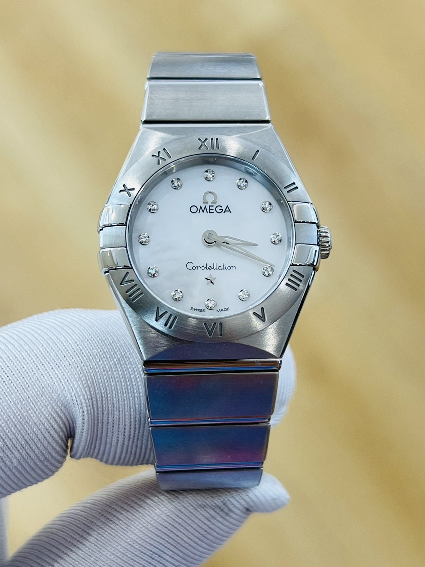 [9.8新]欧米茄星座系列手表女款25mm石英腕表131.10.25.60.55.001