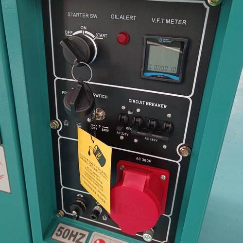 7KW风冷低噪音发电机组 小型可移动四轮单三相风冷单杠低音发电机