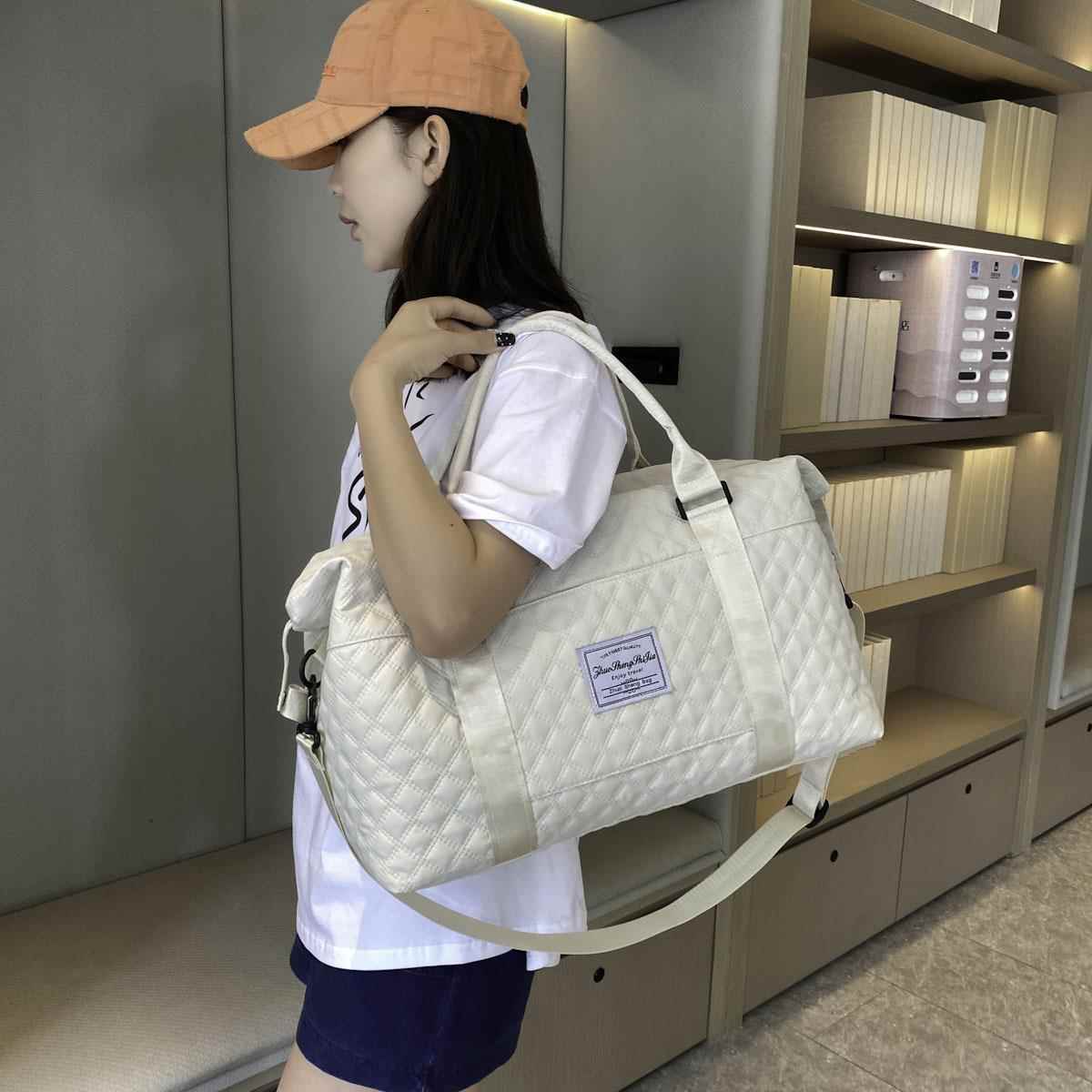 旅行包大容量瑜伽包干湿分离健身包运动手提袋单肩待产登机包