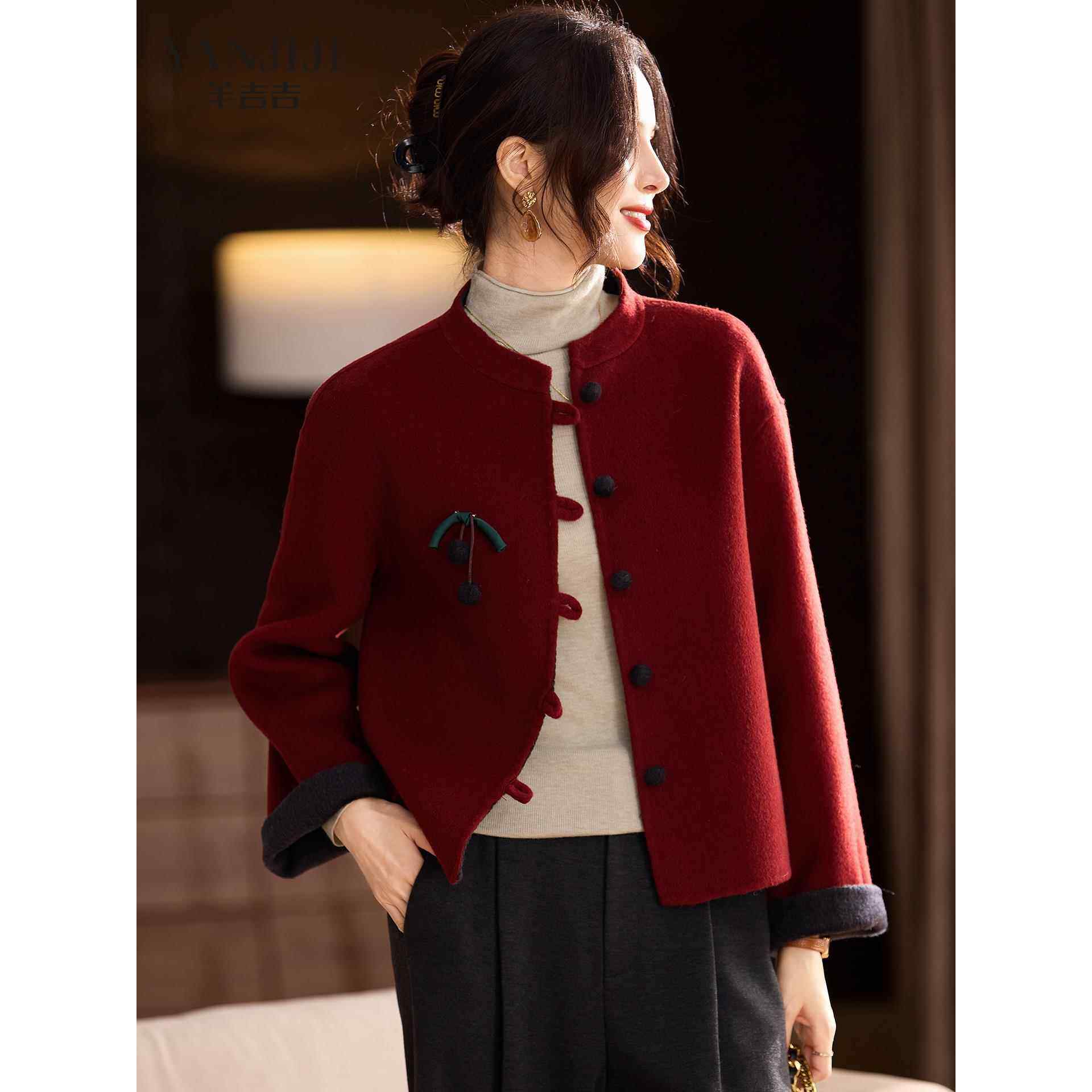 新中式妈妈冬装外套洋气双面呢上衣中老年时尚女装撞色短款大衣女
