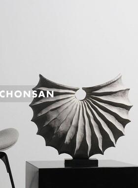 简约现代软装饰品轻奢几何树脂摆饰样板房间样品屋展示中心电视柜