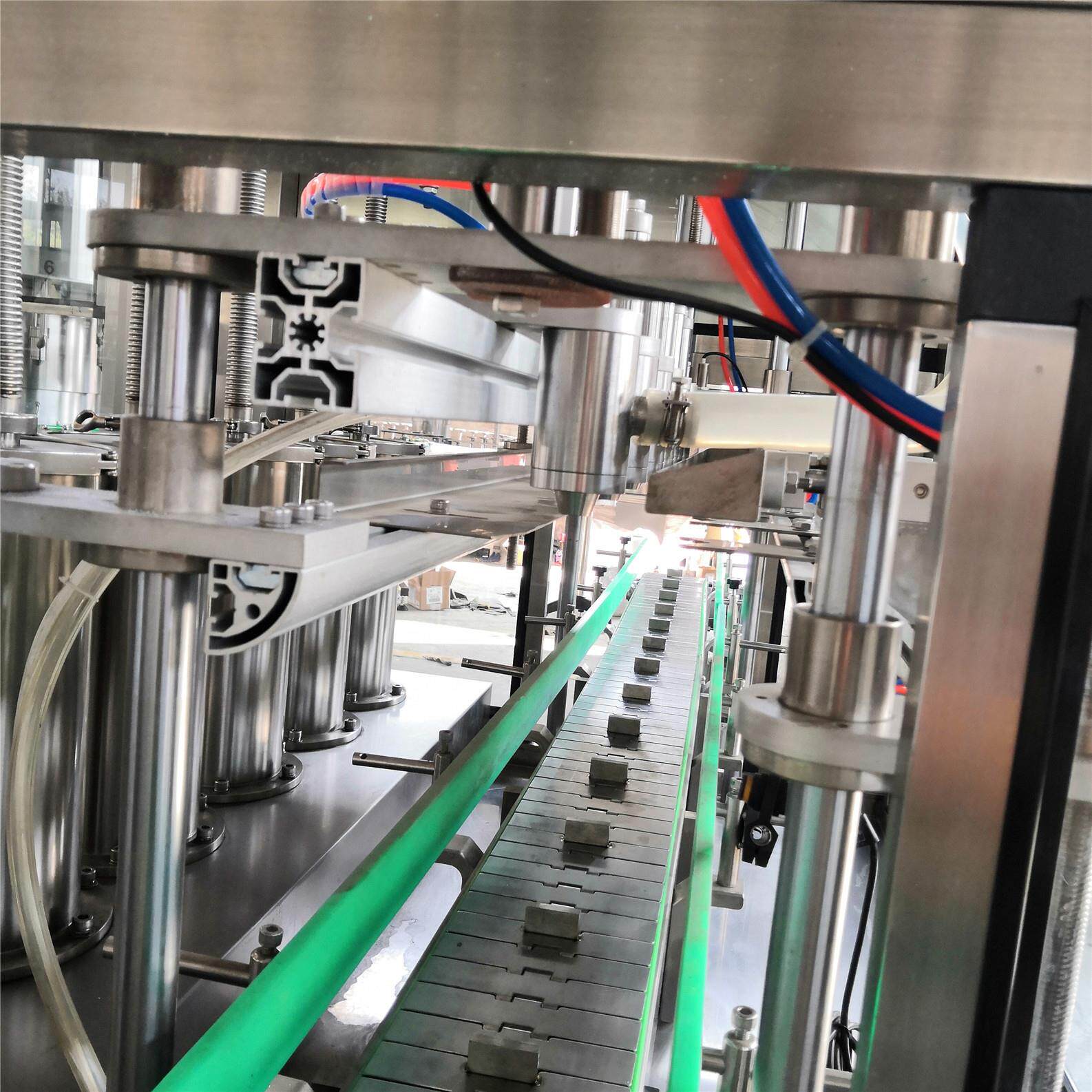 全自动食用油膏体灌装机齿轮泵式食用油蜂蜜洗洁净洗衣液灌装机