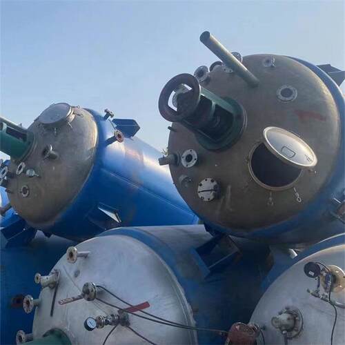 现货不锈钢反应釜工业反应罐0.5立方-20立方立式化工反应设备