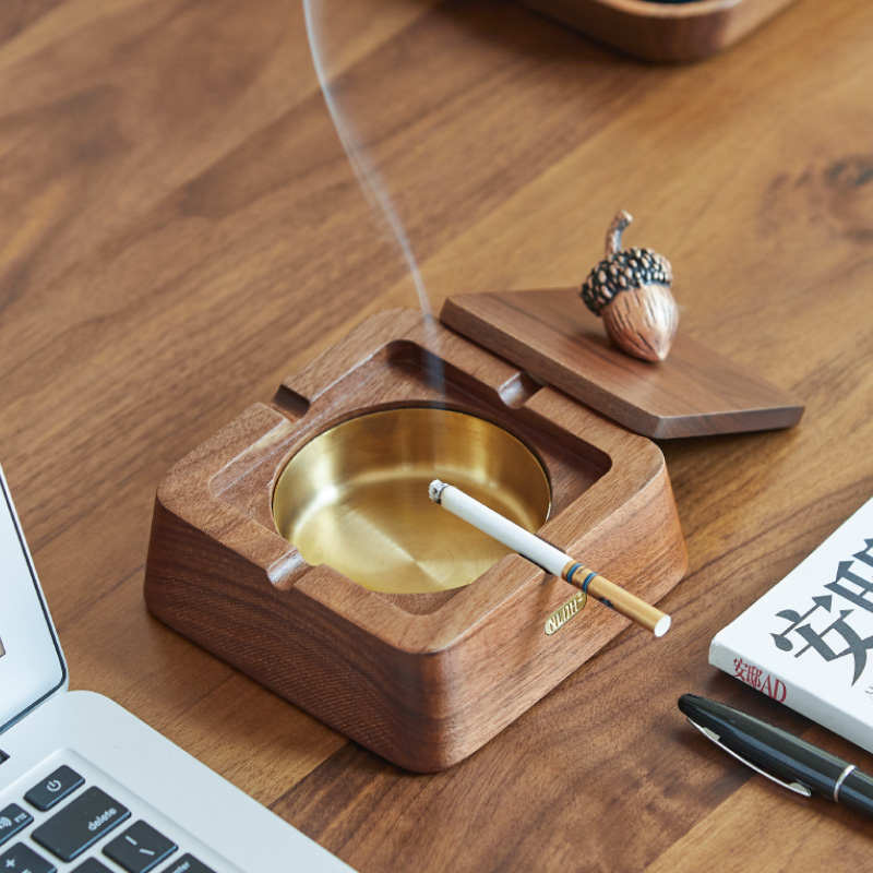 胡桃木实木不锈钢内胆茶几家用带盖个性潮流中式复古桌面烟灰缸