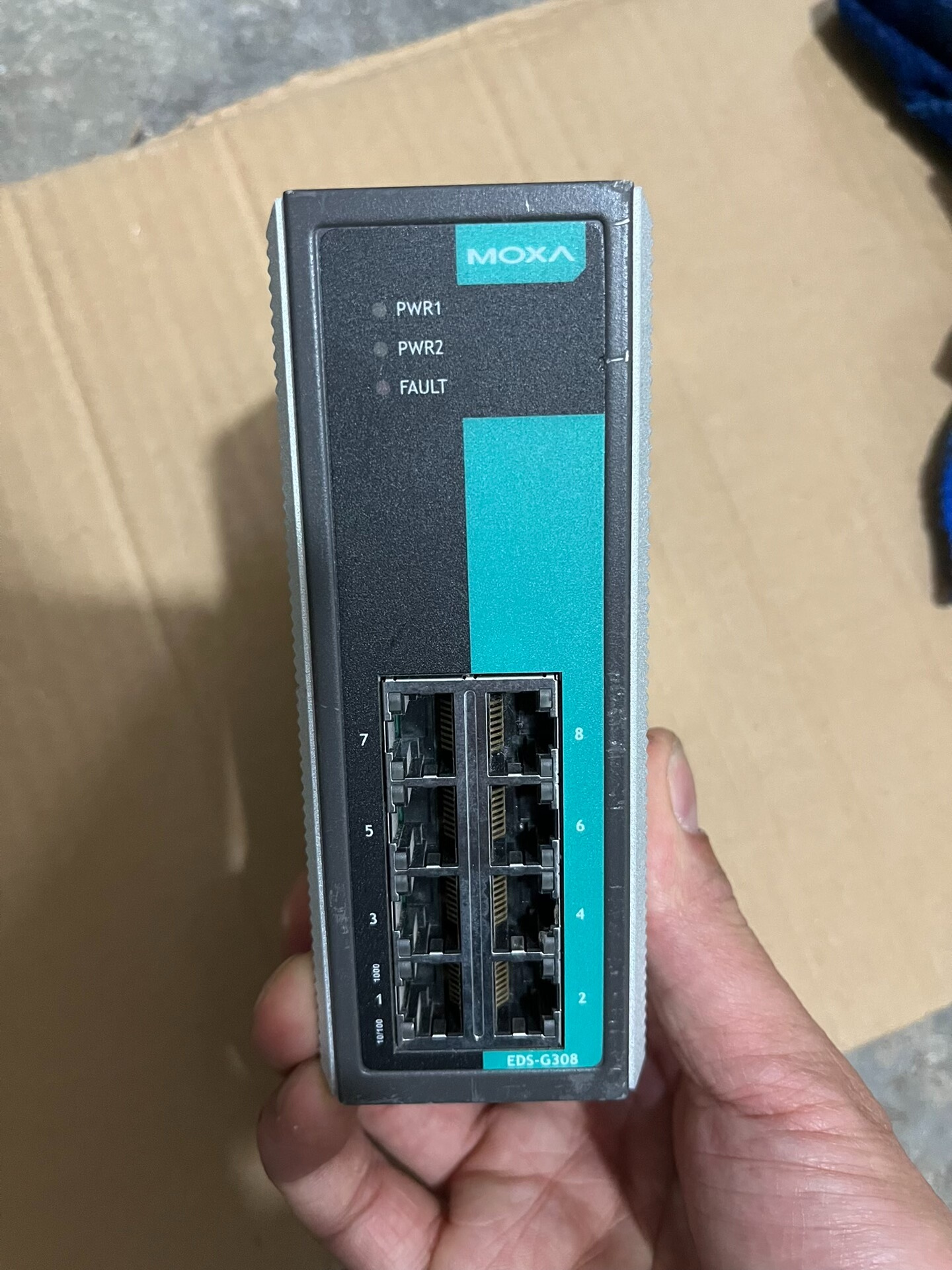 MOXA摩莎EDS-G308千兆交换机