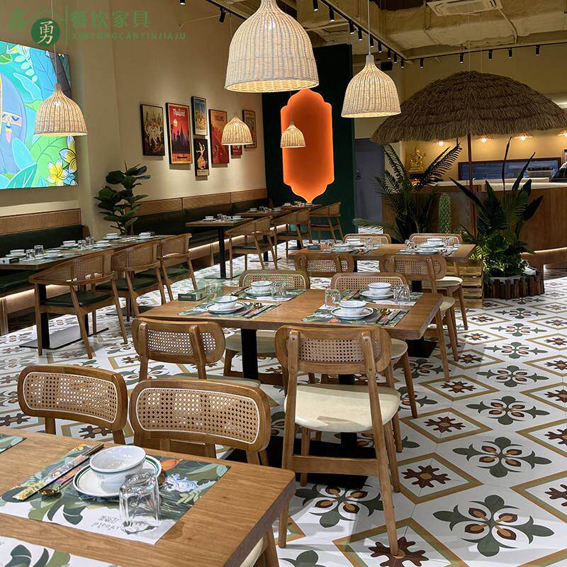 泰式主题餐桌椅组合商用饭店茶餐厅东南亚西餐厅卡座沙发定制