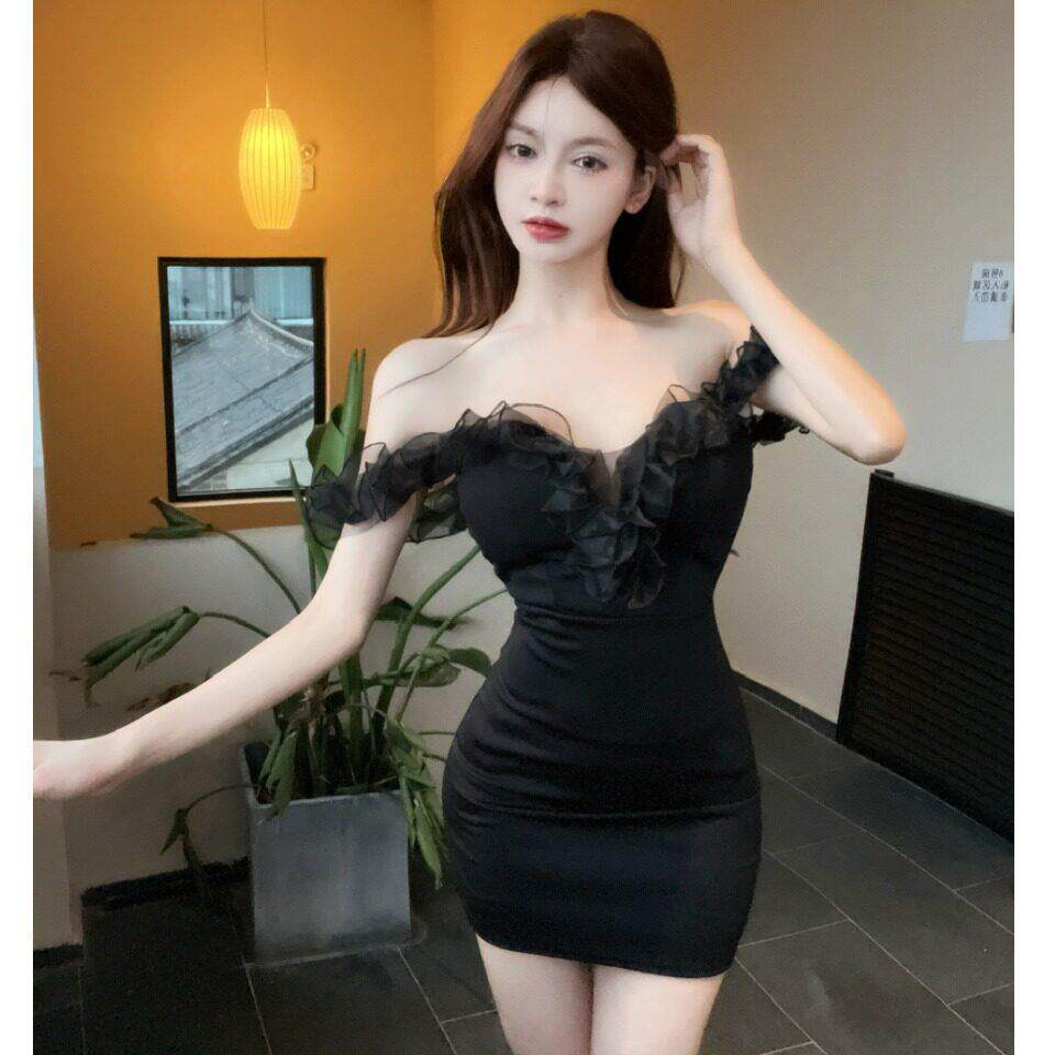 一字肩网纱吊带连衣裙女春纯欲辣妹性感包臀裙高级感礼服抹胸裙子