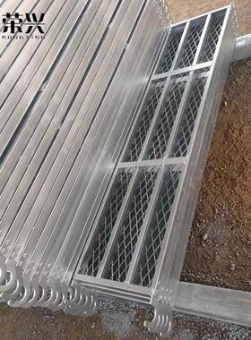 建筑方管钢跳板网ECF面踏板带钩镀踏锌板冲孔脚踏板镀锌钢跳板