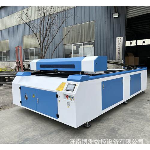 1325激光雕刻机大型广告亚克力玻璃皮革木工艺品电脑切割机