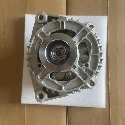 AAN5781发电机11.203.899发电机适用AGCO拖拉机发电机