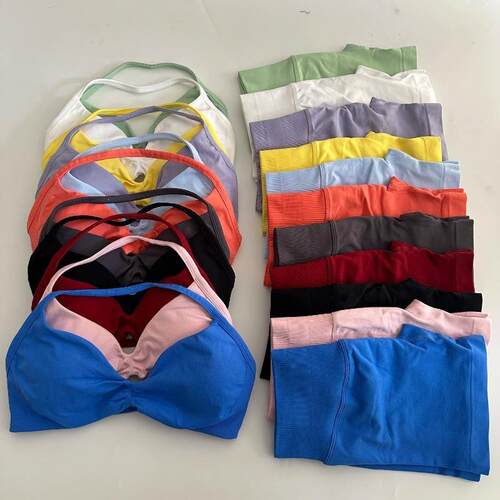 B 31328 Seams Sport Bra Set 运动文胸套装