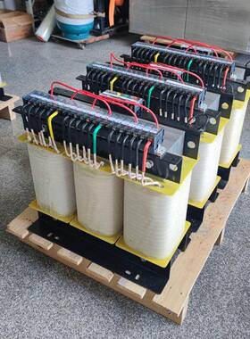 1140v800v690v540v变380v400v或220箱变储能辅助变压器10-30KVA