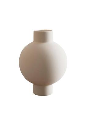 中古风样板间软装墙上装饰品网红民宿房间玄关布置侘寂风