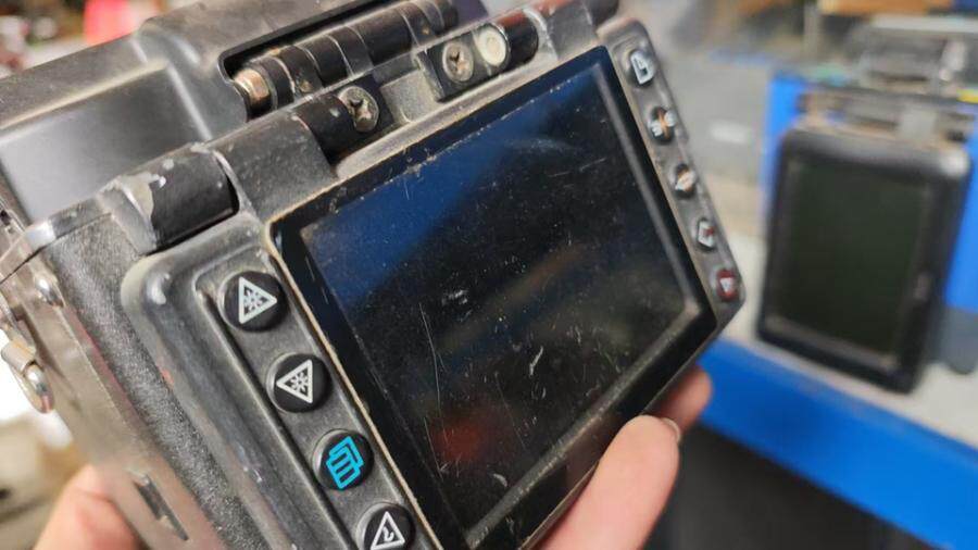 3月18日北京【京械2824】单位淘汰报废处置光纤熔接机一台网络拍卖公告