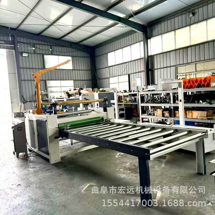 全自动高分子膜贴纸机 石膏板天花板贴面机 肤感木饰面板贴面机