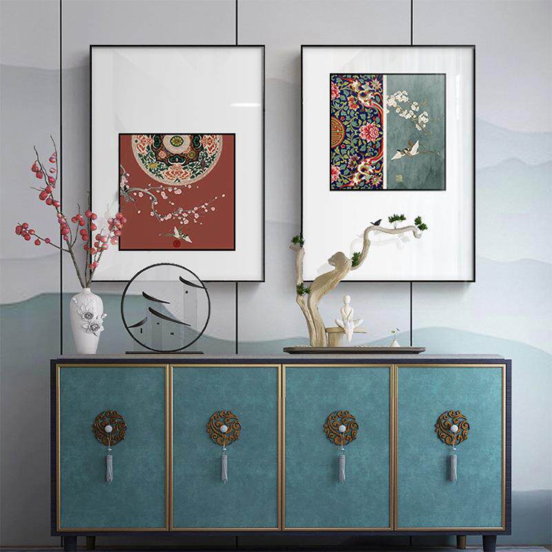 新款直销客厅沙发背景墙红蓝装饰挂画新中式餐厅竖版壁画玄关柜摆