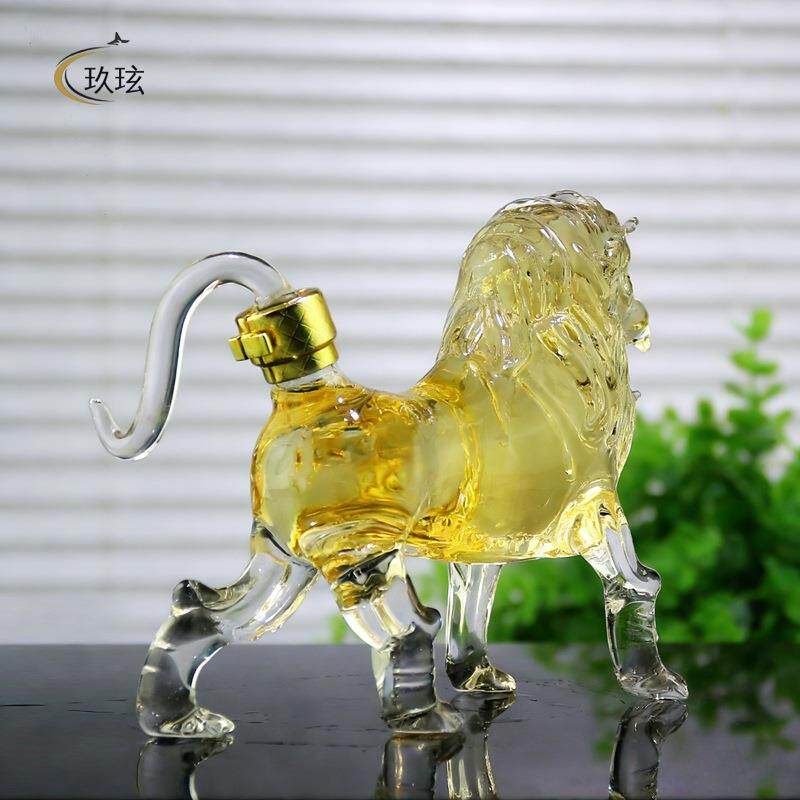 工厂加工创意狮子造型动物泡酒瓶高硼硅玻璃威士忌空酒瓶玻璃瓶