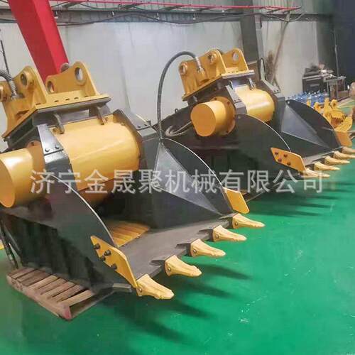 挖掘机破碎斗挖机筛分斗挖机属具岩石挖斗高频破碎斗挖掘机粉碎斗