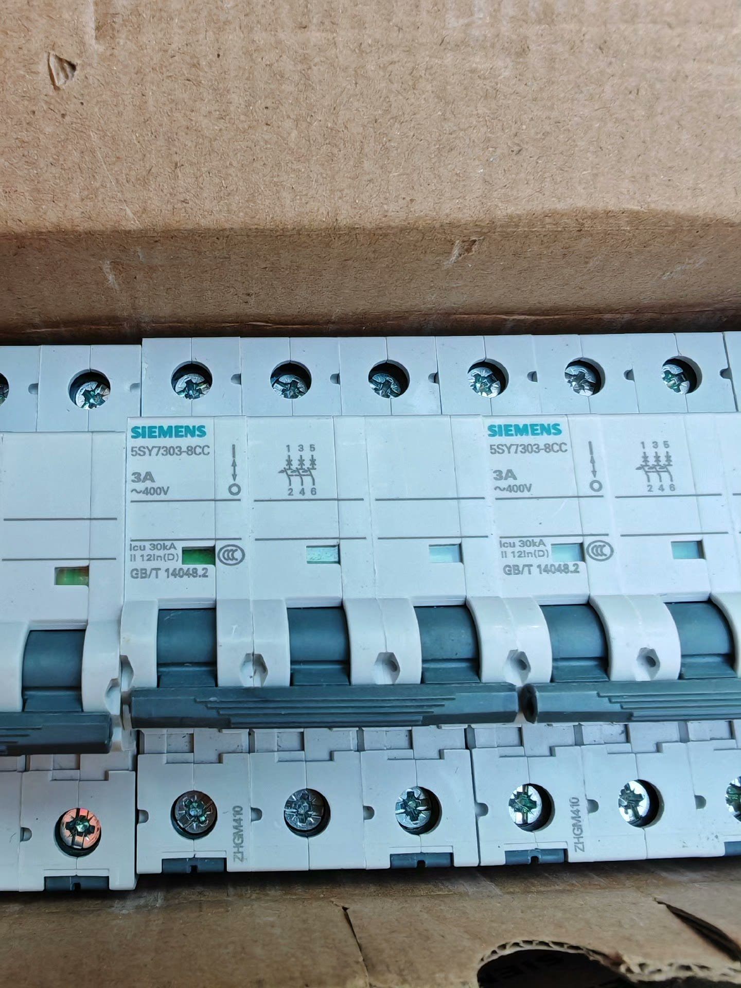 西门子高分断空开