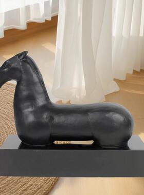 现代新中式轻奢极简雕件像黑马摆厅关酒玄店样板间家VAZ居软装饰