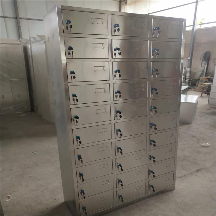 供应重庆不锈钢42门厨房碗柜 员工食堂多格消