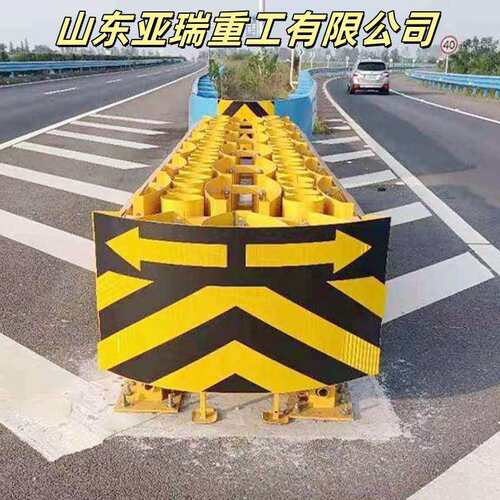 高速公路导向吸能式防撞垫隧道匝道车辆缓冲防撞垫配件螺丝款防护