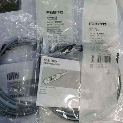 FESTO SDBT-MSX-1L-PU-E-0.3-N-M8 8059120 8059121 接近开关