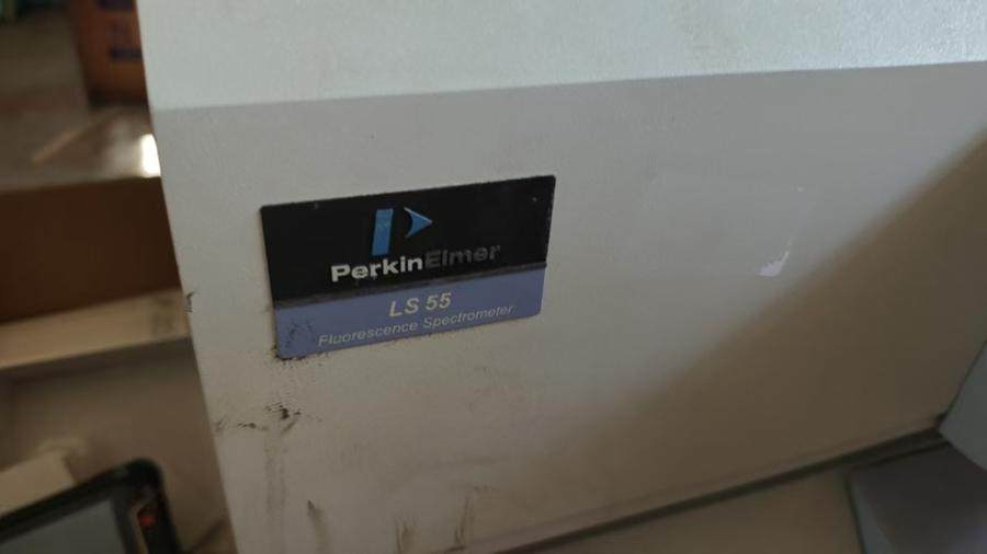 1月16日北京【京械9667】实验室淘汰处置美国光度计三台网络拍卖公告