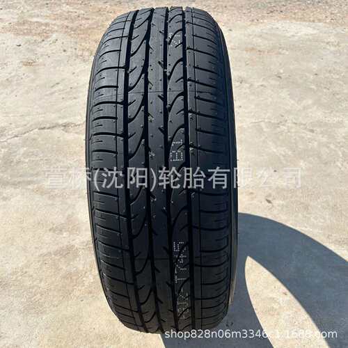 普利司通235/40R19 BRIDGESTONE