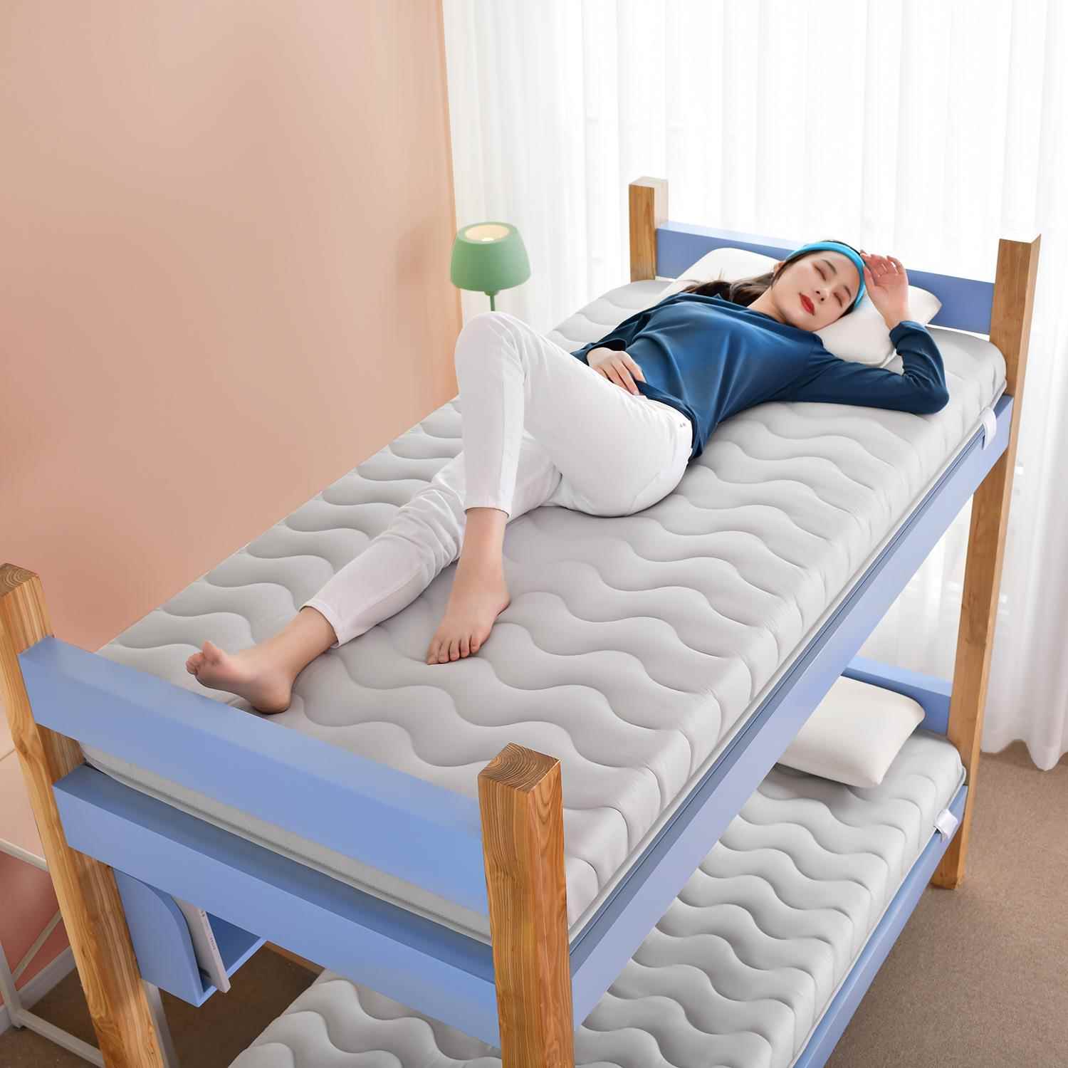 a类乳胶加厚床垫家用榻榻米学生宿舍记忆棉卧室租房双人海绵垫子