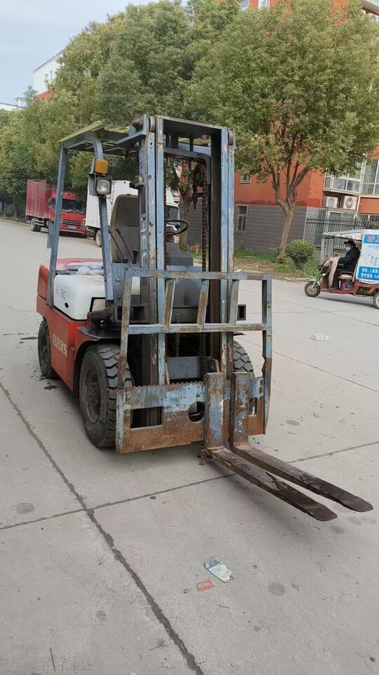 3月9日驻马店废旧叉车网络拍卖公告