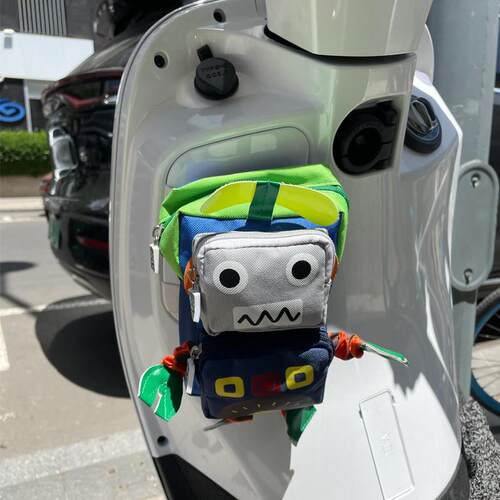 机车前置挂包手机包骑行车头配件踏板适用于ns125LA电动车通用