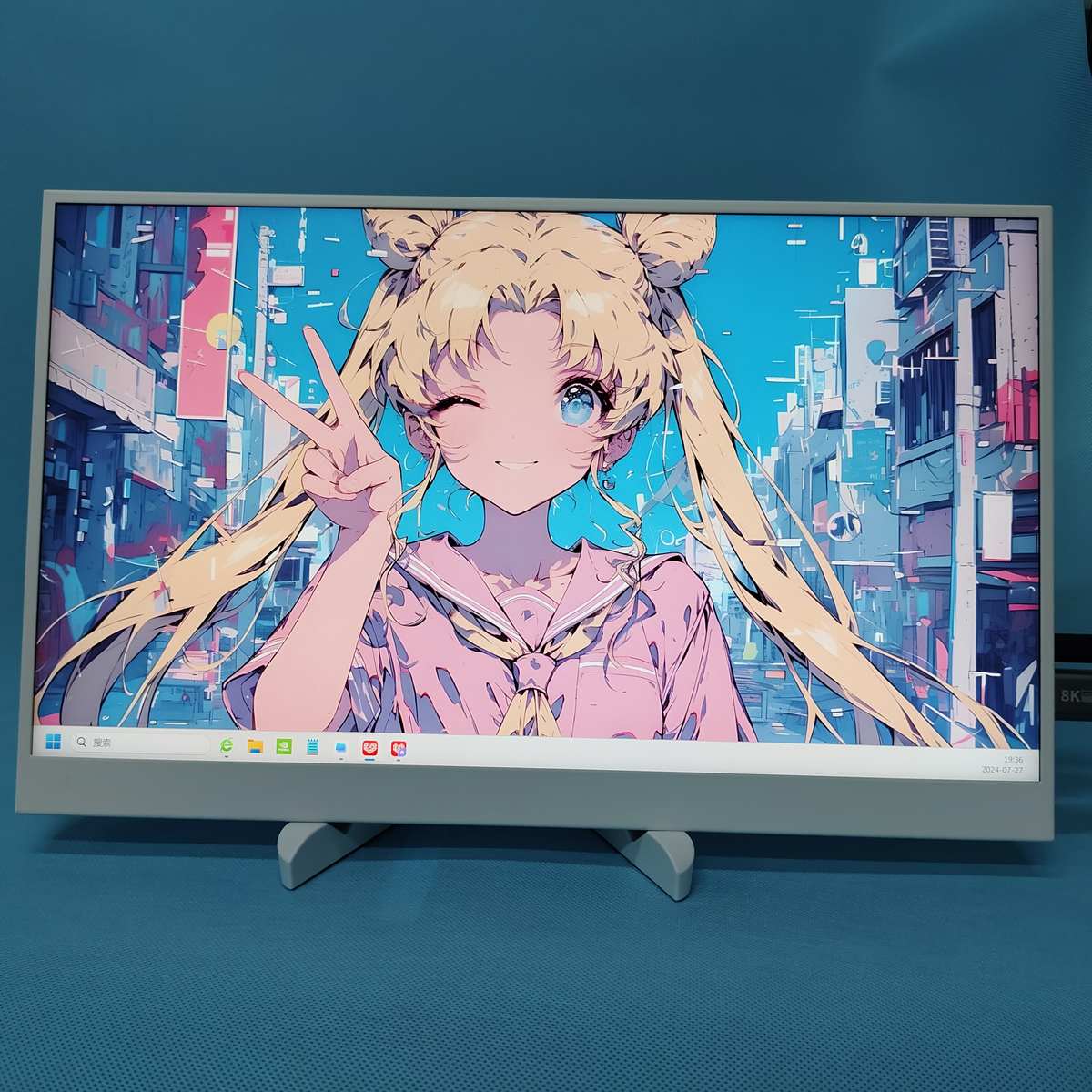17.3寸 4K144HZ/100%P3广色域8Bit亮度500 cd/m²便携式显示器