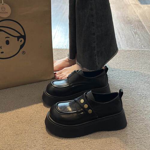 英伦风厚底乐福鞋女2026新款黑色属扣增高小皮鞋一脚蹬气质0823r