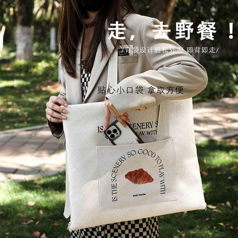 包野餐户外便当露营旅行手提野炊便携草地拉链垫郊游防潮垫加厚