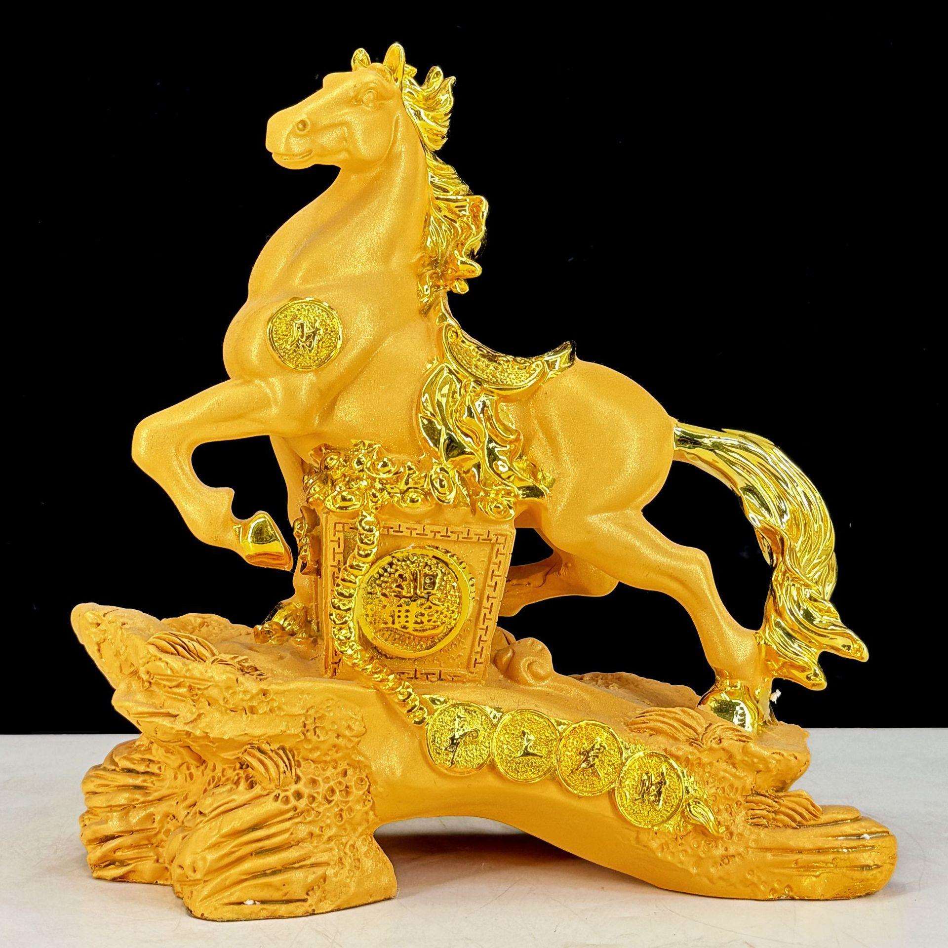 高档金马摆件招财工艺品办公室桌面摆设欧式客厅汽车载马的装饰品