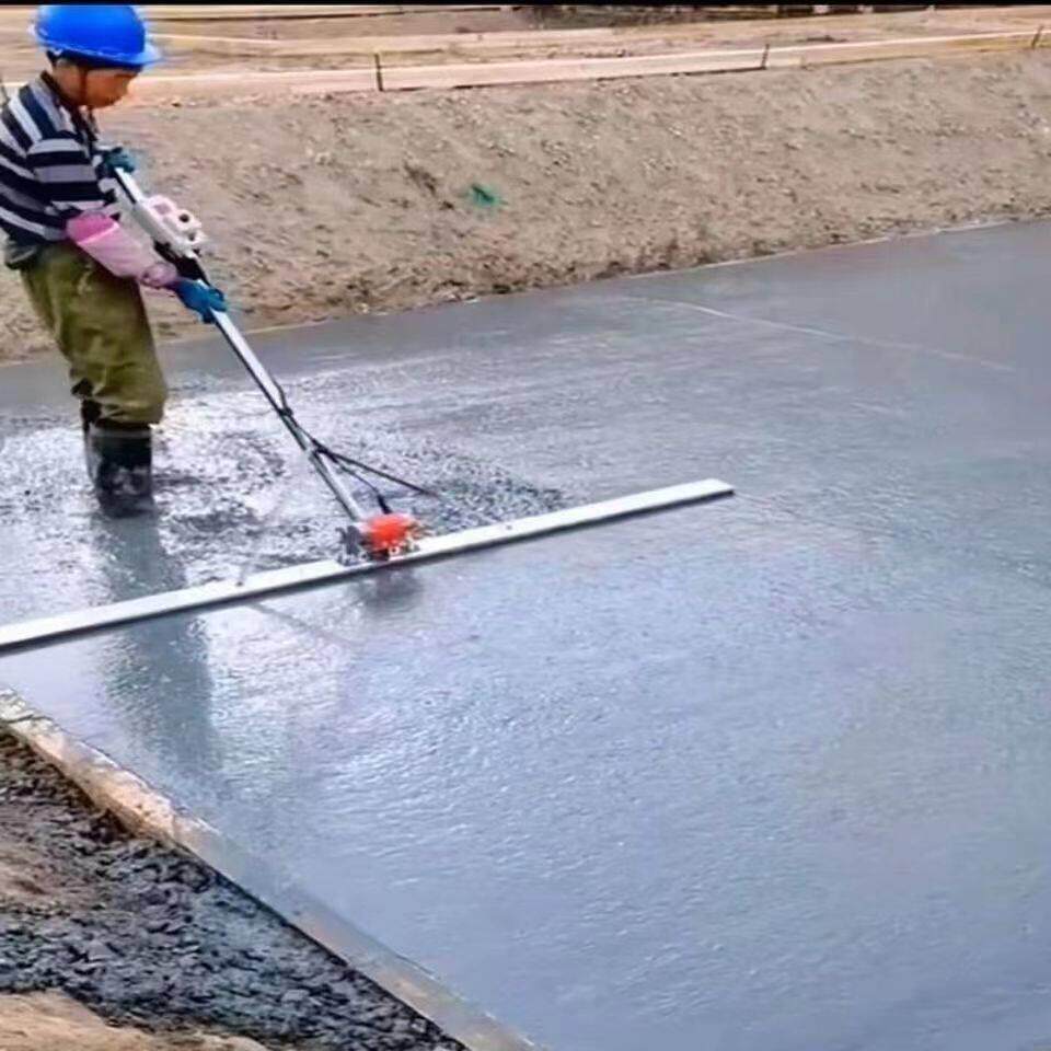 混凝土电动刮平尺水泥整平机平板振动器振平覆膜刮尺锂电找平器