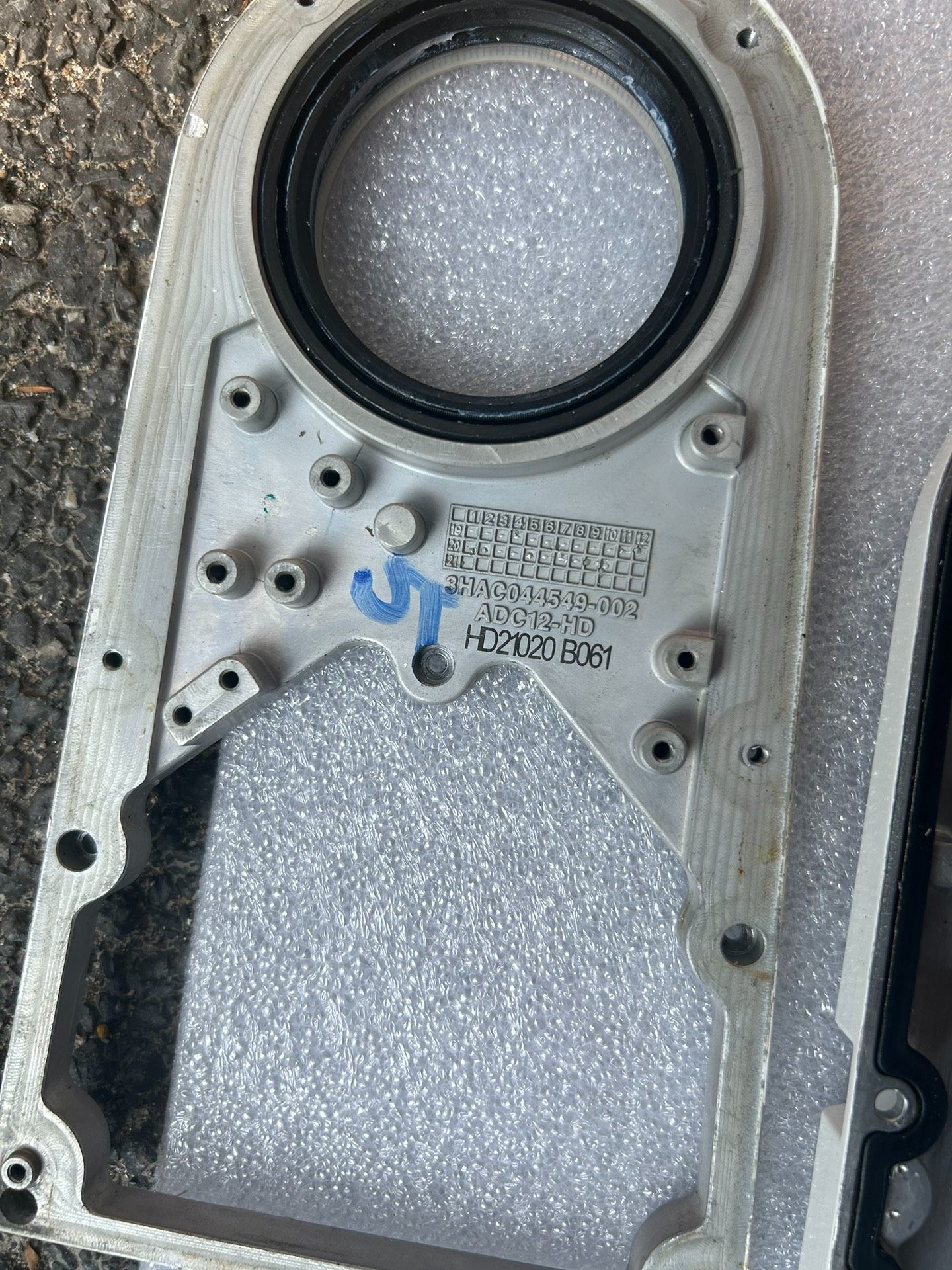 ABB机器人 3HAC044549-002 IRB1200机